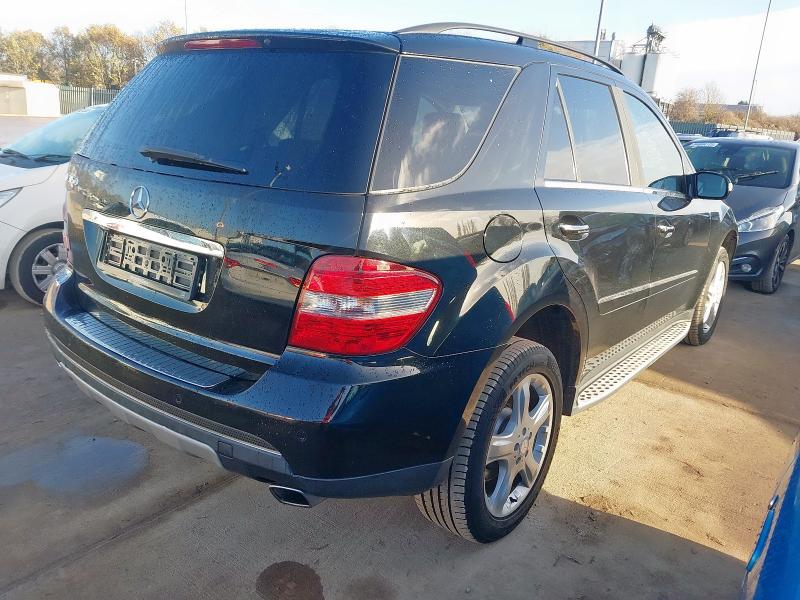 2006 MERCEDES-BENZ M CLASS ML350 SE 5DR TIP AUTO