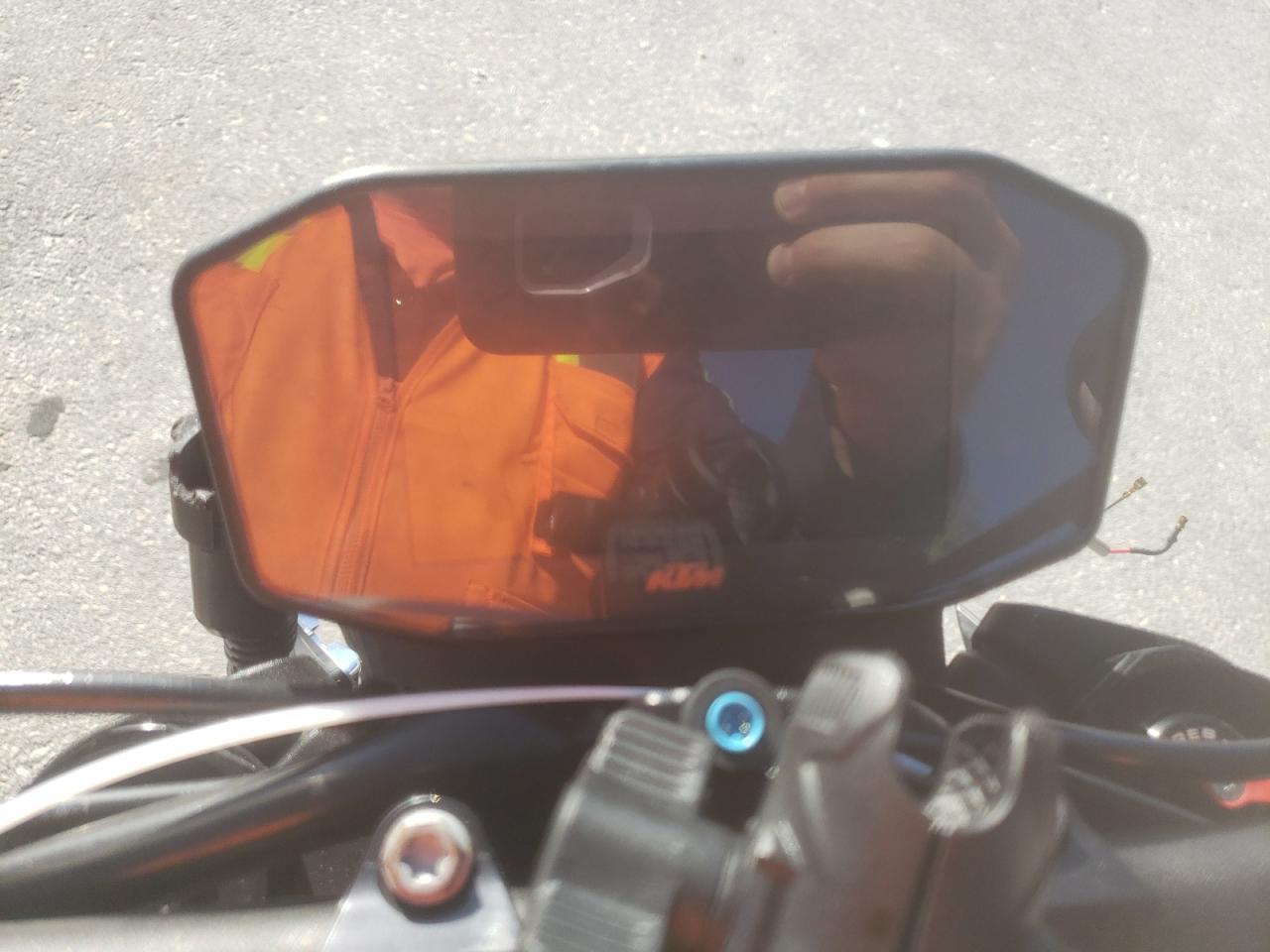 2021 Ktm 890 Duke R VIN: VBKTU9403MM810901 Lot: 93480445