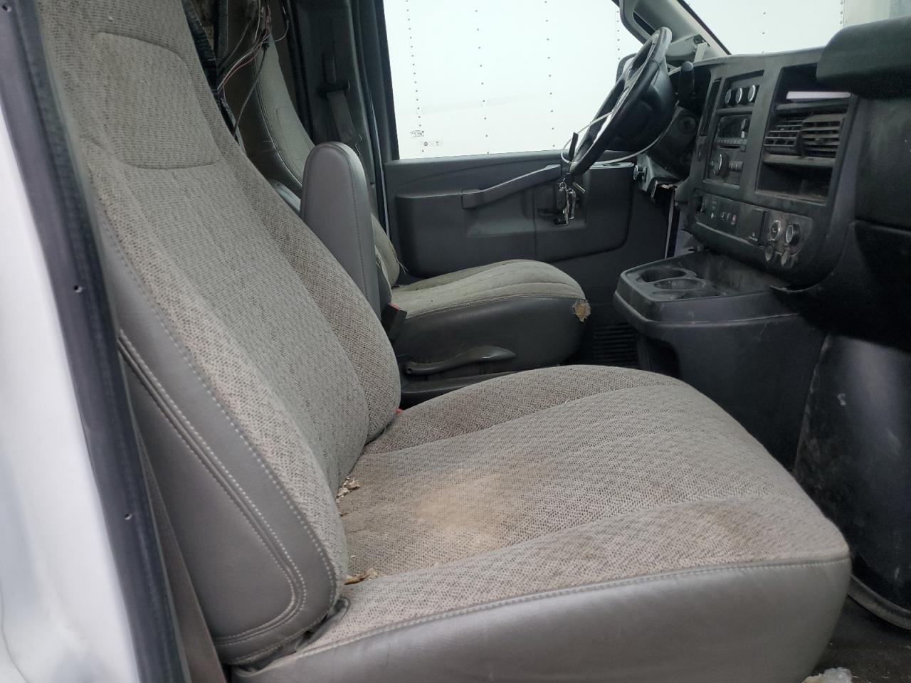 2020 GMC Savana Delivery Truck VIN: 1GD07RFGXL1252014 Lot: 92670665