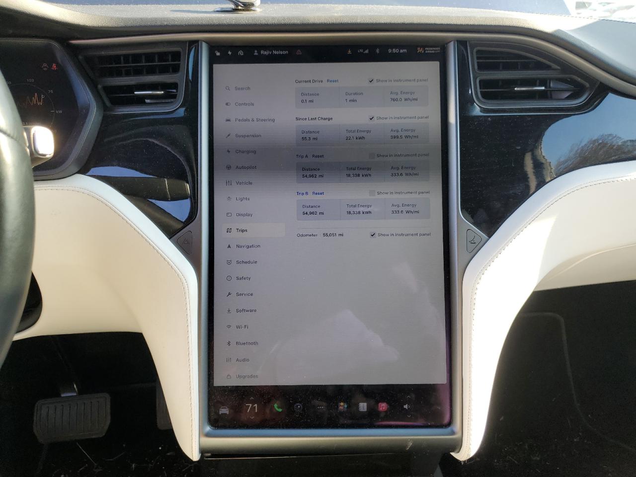 2021 Tesla Model X VIN: 5YJXCDE21MF323908 Lot: 92373385