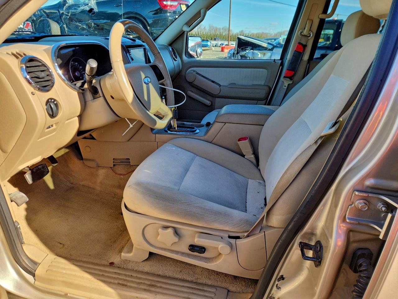 2007 Ford Explorer Xlt VIN: 1FMEU73E67UB30986 Lot: 94124865