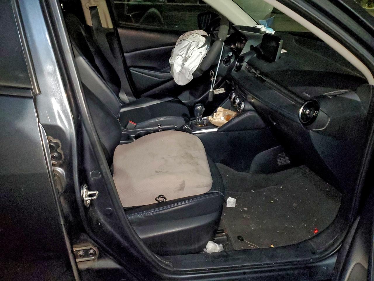 2020 Toyota Yaris Le VIN: 706270 Lot: 95300465