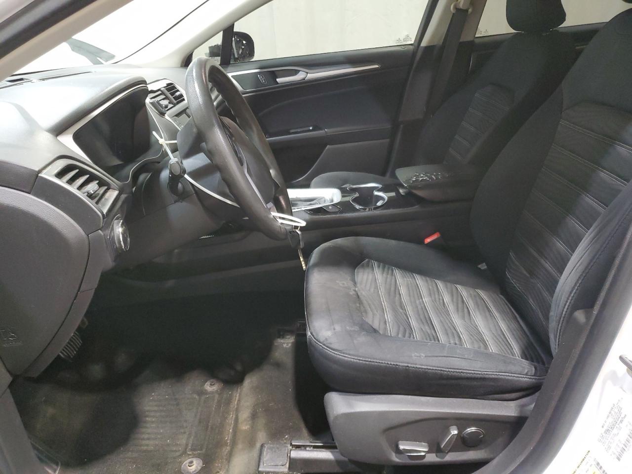 2016 Ford Fusion Se VIN: 3FA6P0H75GR355365 Lot: 92168765