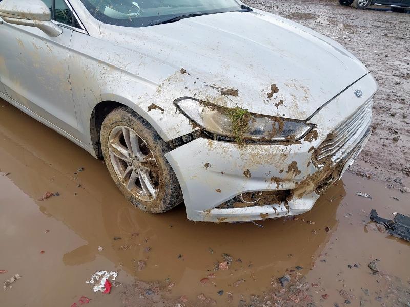 2015 FORD MONDEO 2.0 TDCI TITANIUM 5DR POWERSHIFT