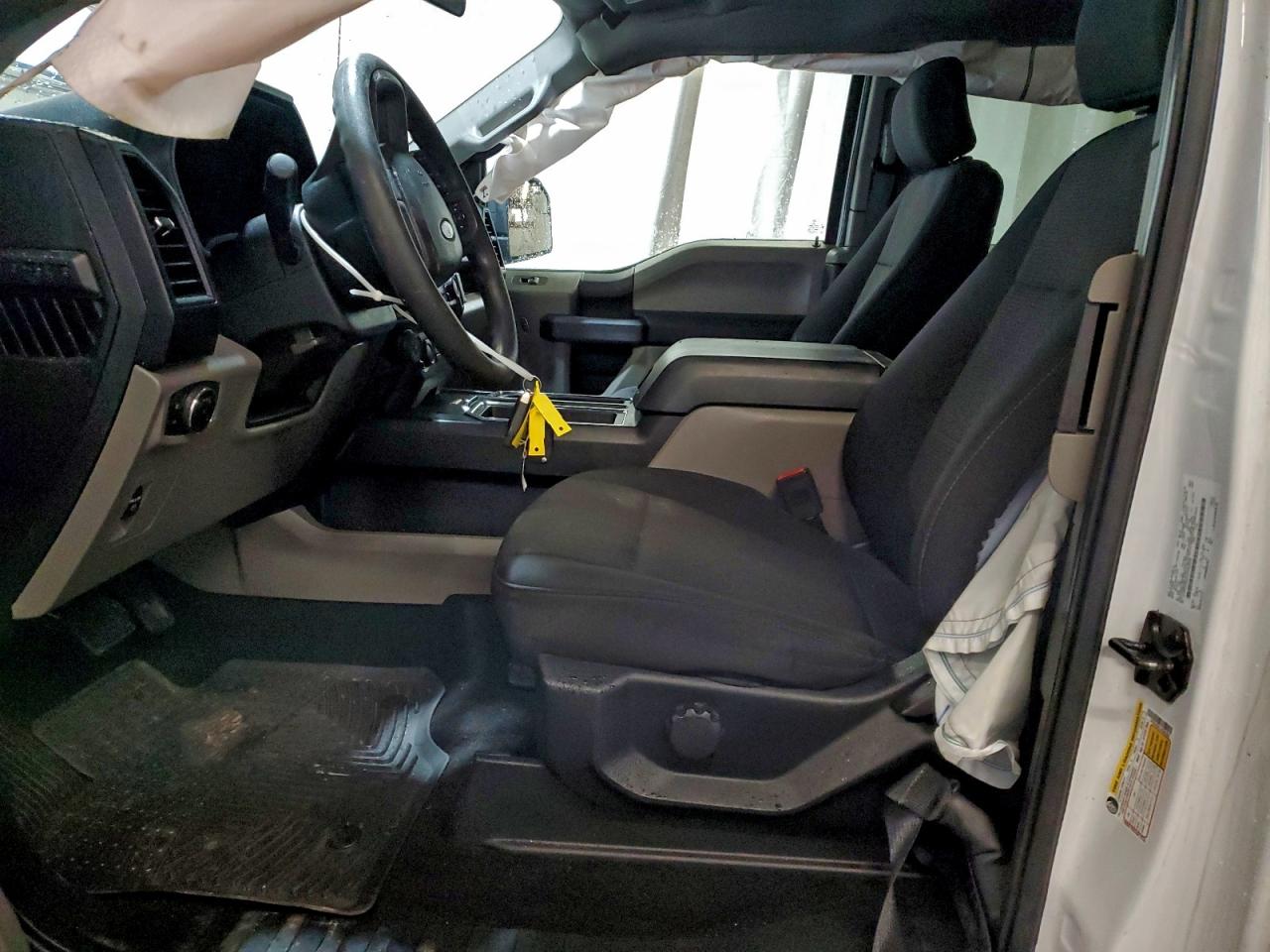 2018 Ford F150 Super Cab VIN: 1FTFX1E57JFD82283 Lot: 94270845