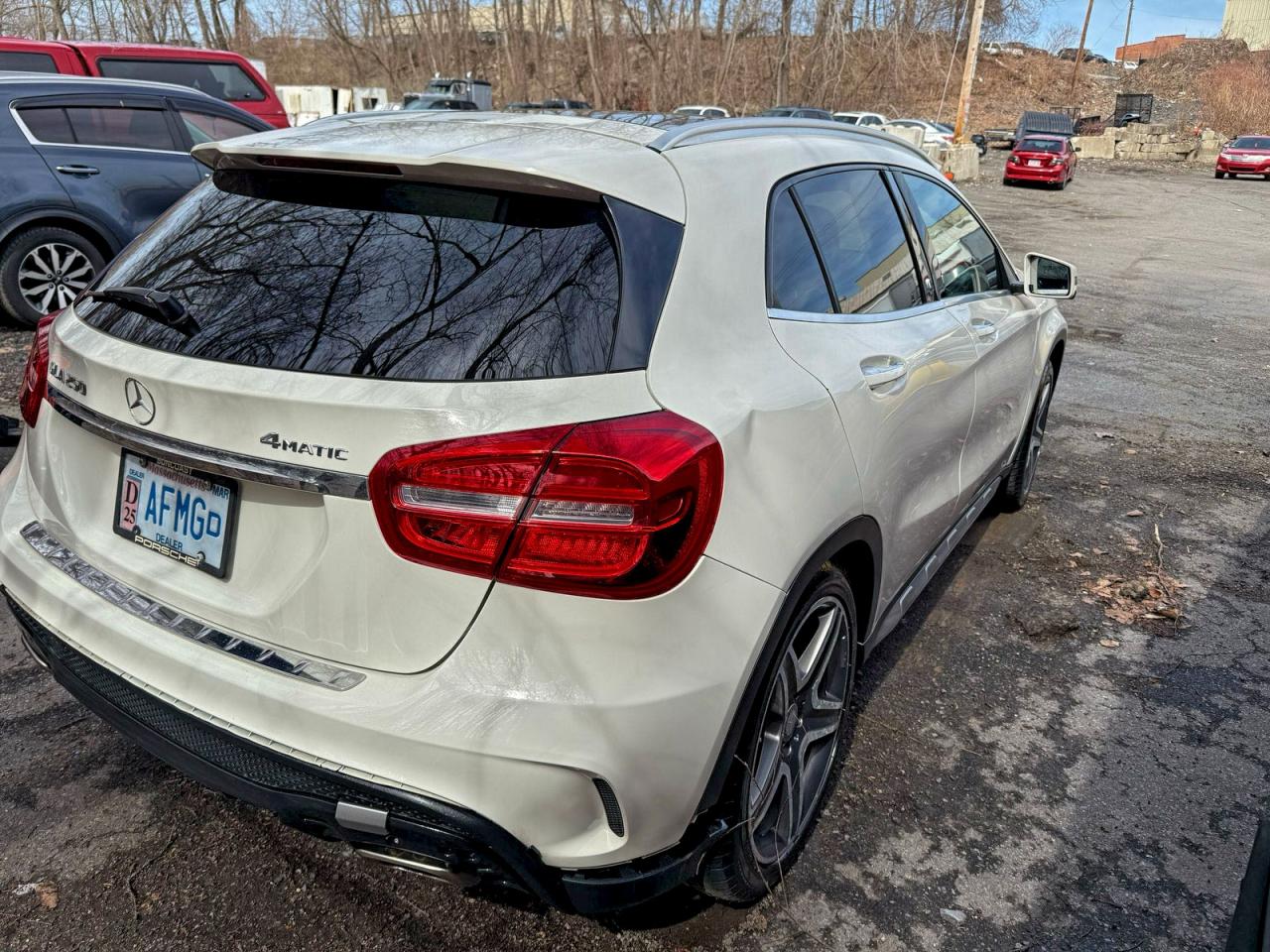 Фото: WDCTG4GB5GJ232549