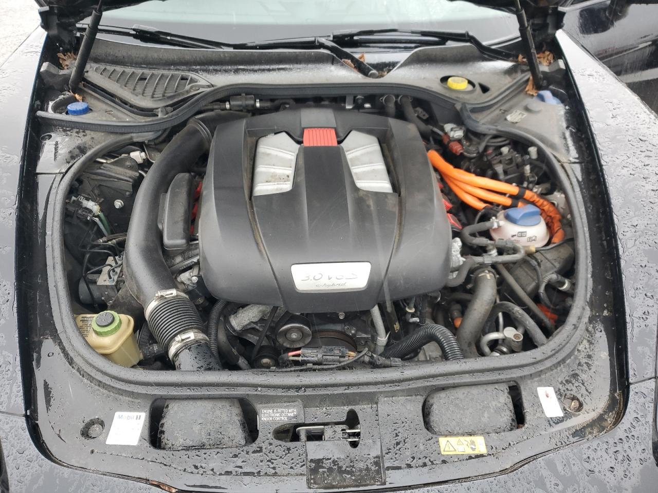 2015 Porsche Panamera Se Hybrid VIN: WP0AD2A77FL040373 Lot: 93968685