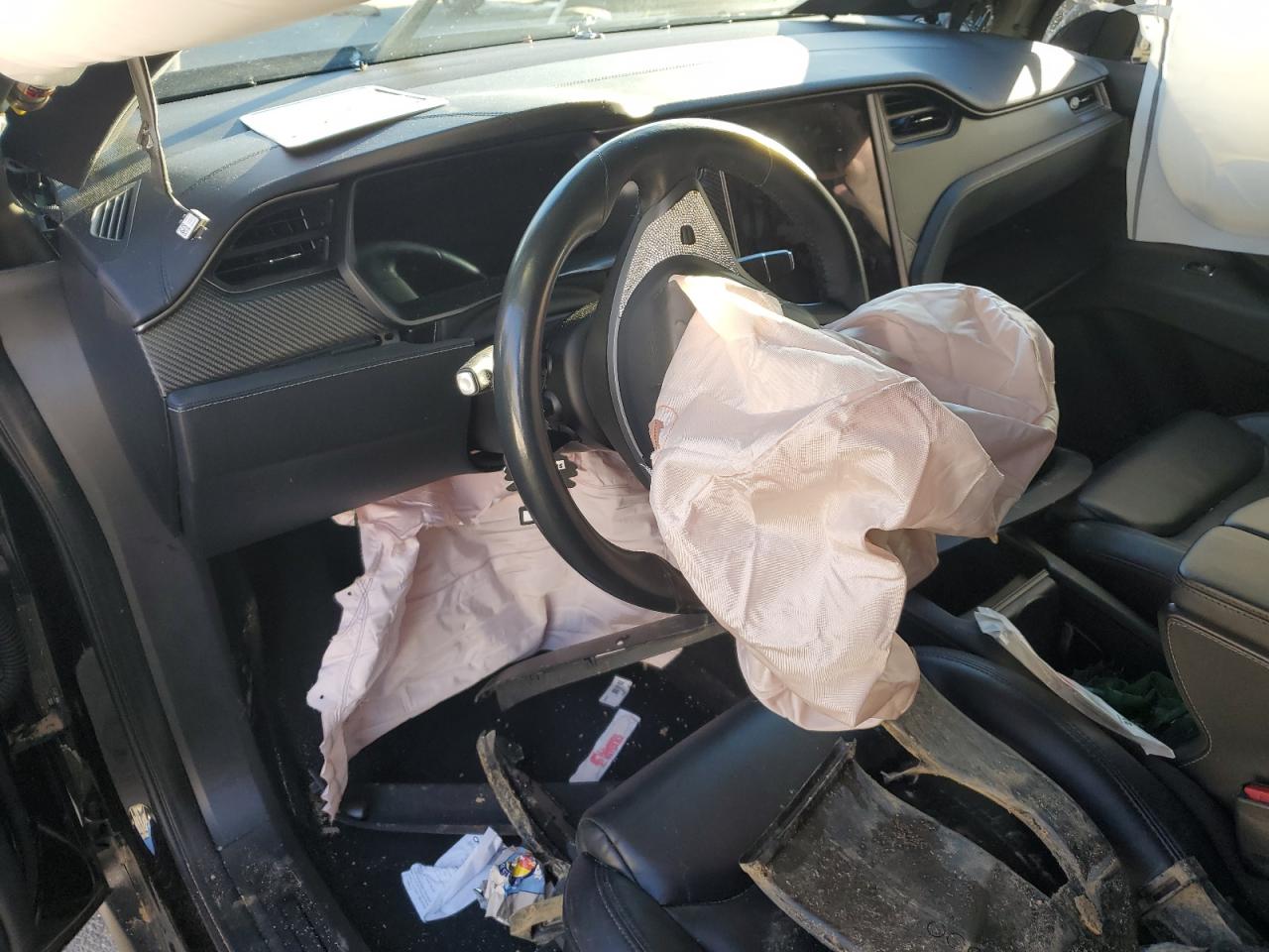 2020 Tesla Model X VIN: 5YJXCBE46LF283992 Lot: 91467645