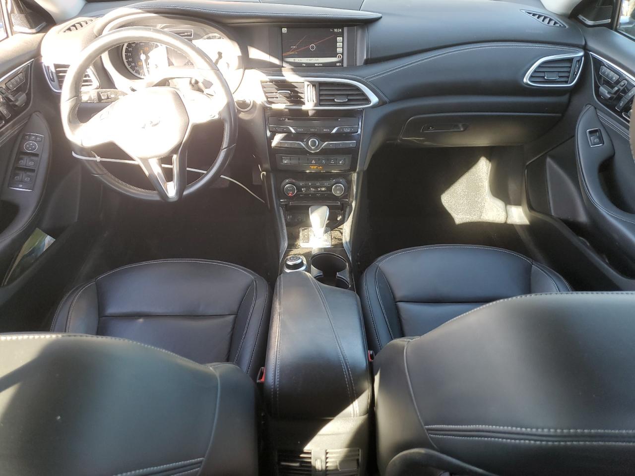 2017 Infiniti Qx30 Base VIN: SJKCH5CR4HA023605 Lot: 91861445