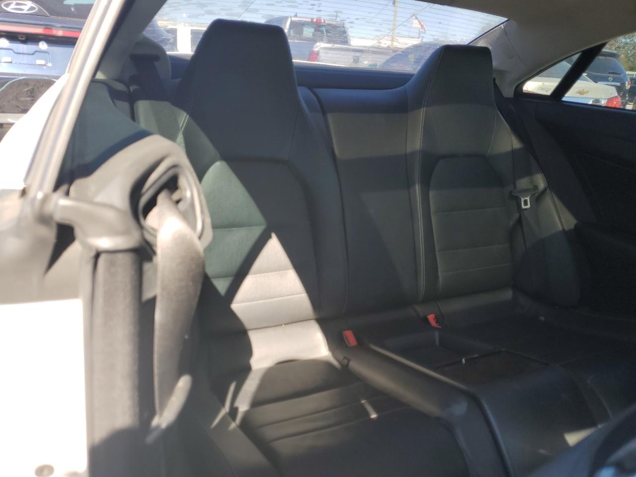 2013 Mercedes-Benz E 350 VIN: WDDKJ5KB6DF208264 Lot: 90989235