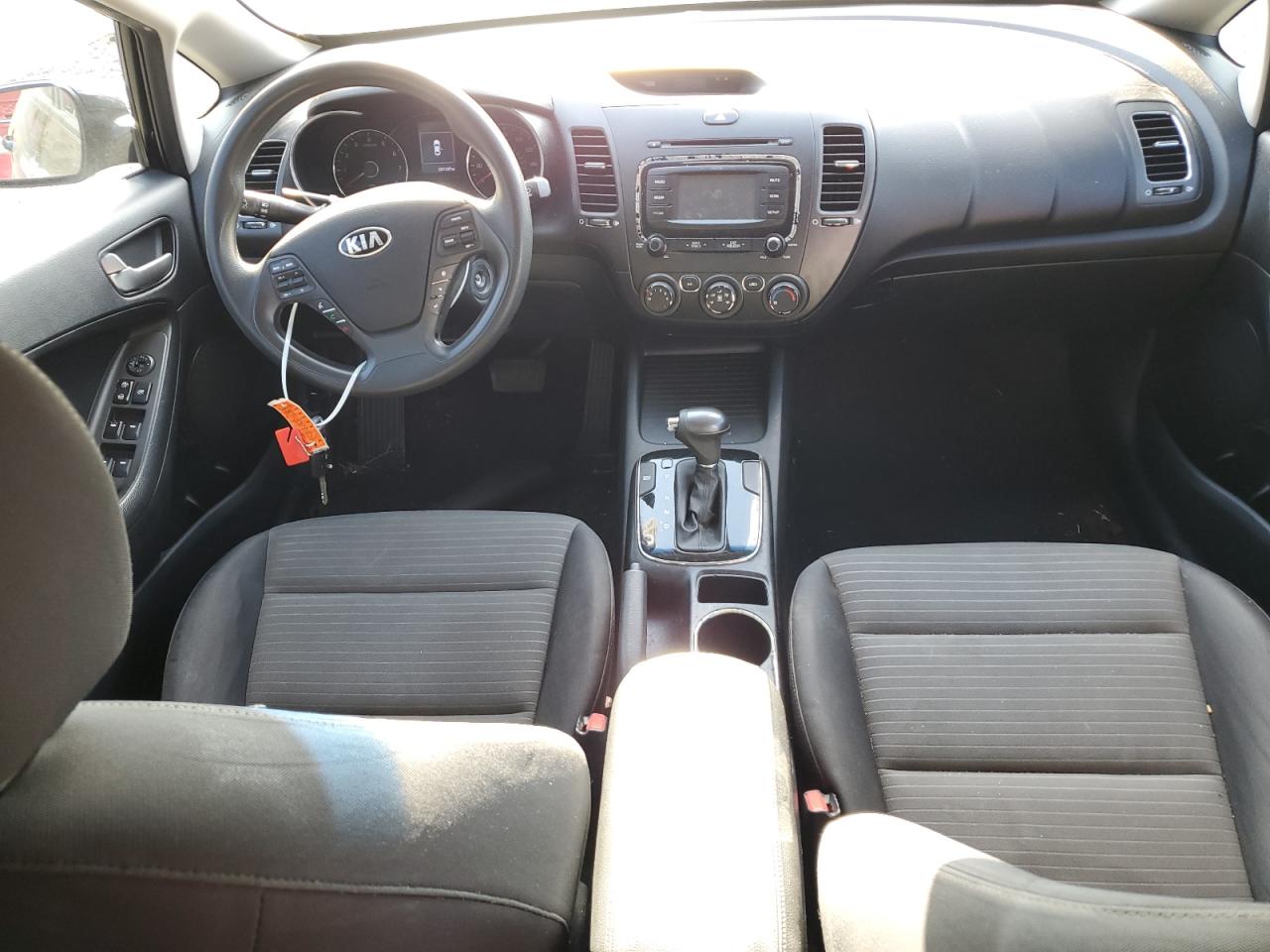 2017 Kia Forte Lx VIN: 3KPFL4A76HE020888 Lot: 91737435