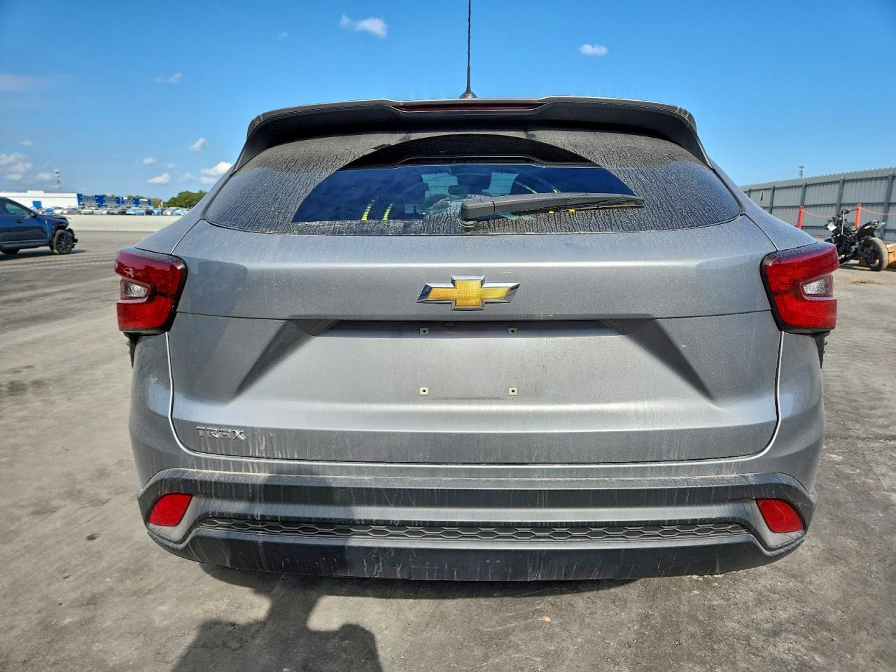 2024 Chevrolet Trax Ls VIN: KL77LFE20RC053163 Lot: 94053265