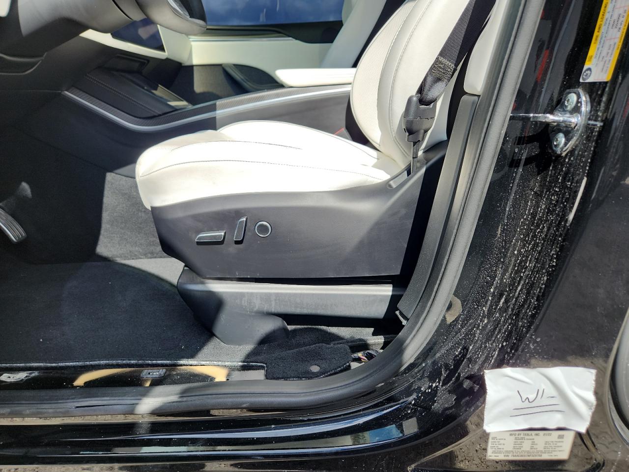 2022 Tesla Model X VIN: 7SAXCBE67NF329708 Lot: 92099555