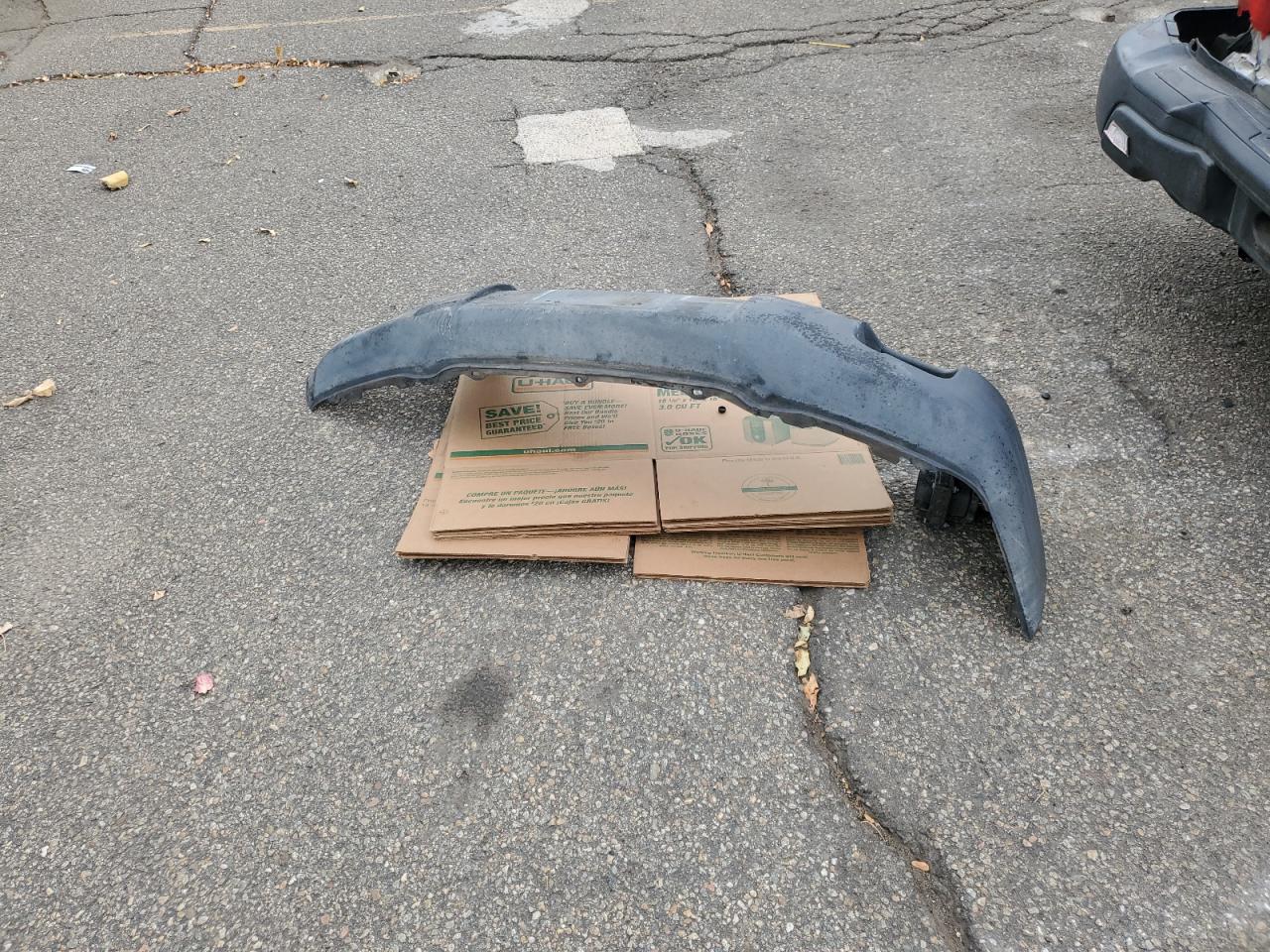 2001 Subaru Forester L VIN: JF1SF63581H723928 Lot: 92165415