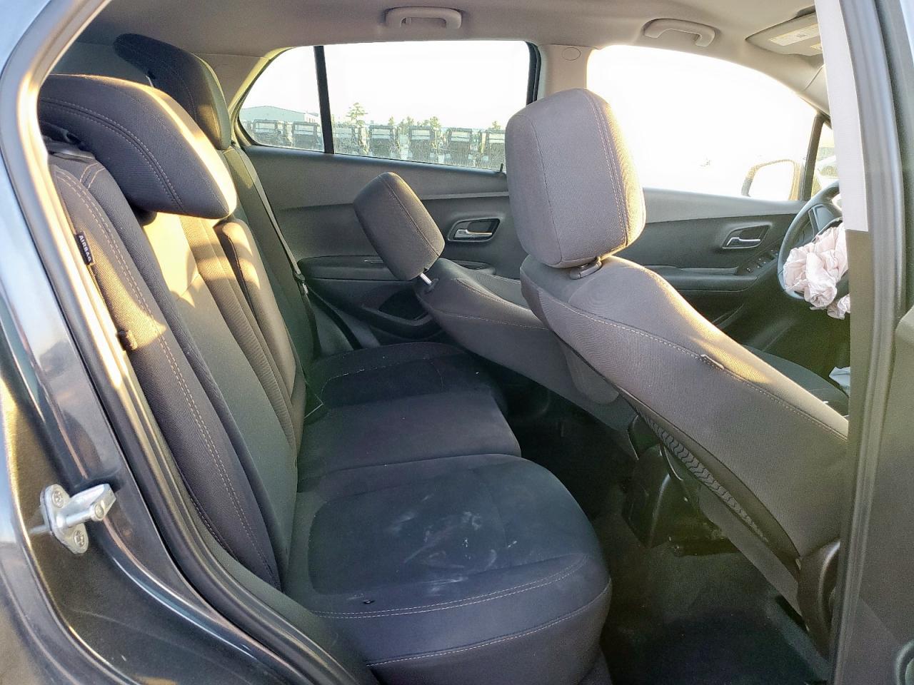 2019 Chevrolet Trax Ls VIN: 3GNCJKSB0KL160557 Lot: 91690045