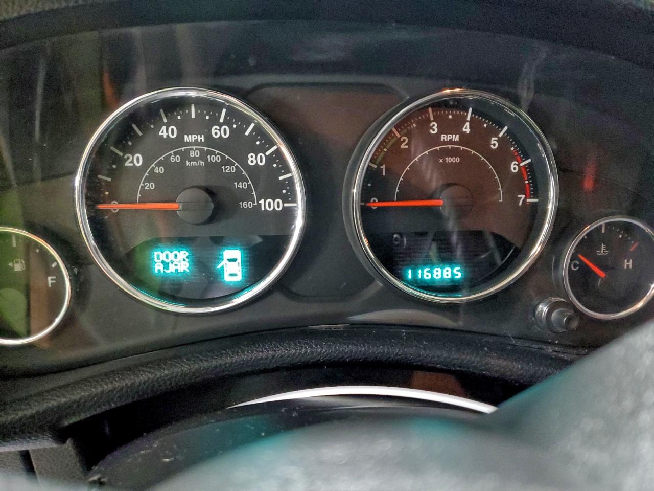 2011 Jeep Wrangler Unlimited Sport VIN: 1J4BA3H15BL596352 Lot: 94536515