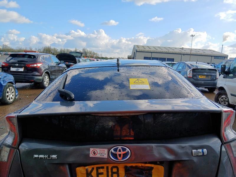 2018 TOYOTA PRIUS HYBRID 