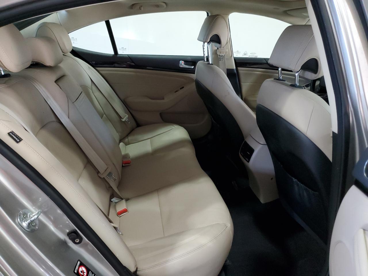 2015 Kia Cadenza Premium VIN: KNALN4D72F5187859 Lot: 93284745