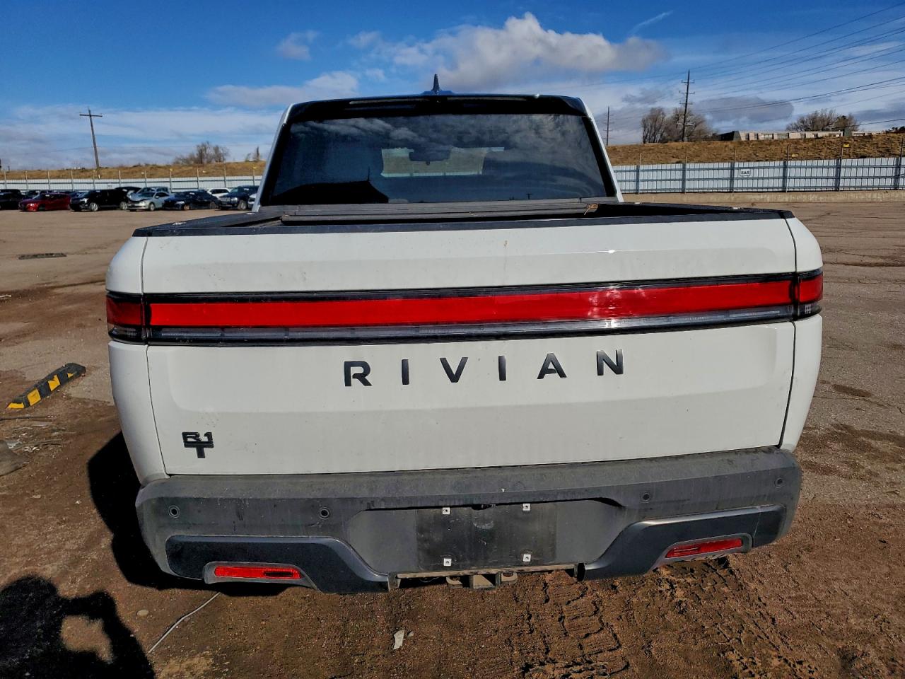 2025 Rivian R1T Adventure VIN: 7FCTGBAA7SN035405 Lot: 94161595