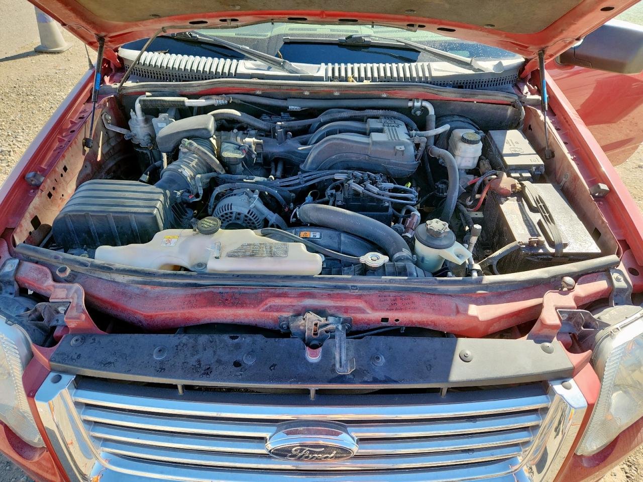 2008 Ford Explorer Xlt VIN: 1FMEU63E08UA69355 Lot: 91585655