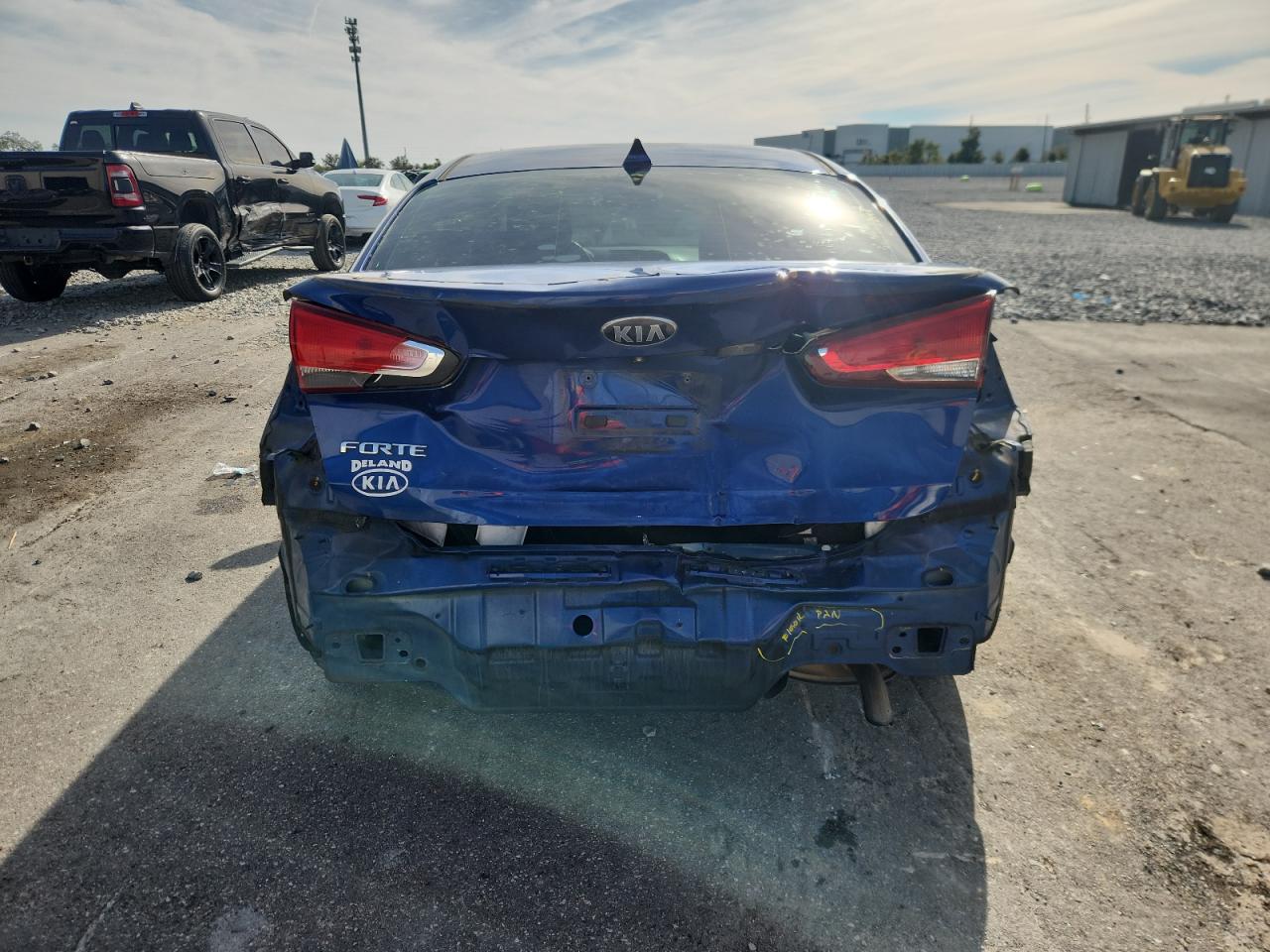 2018 Kia Forte Lx VIN: 3KPFL4A75JE183005 Lot: 90761455