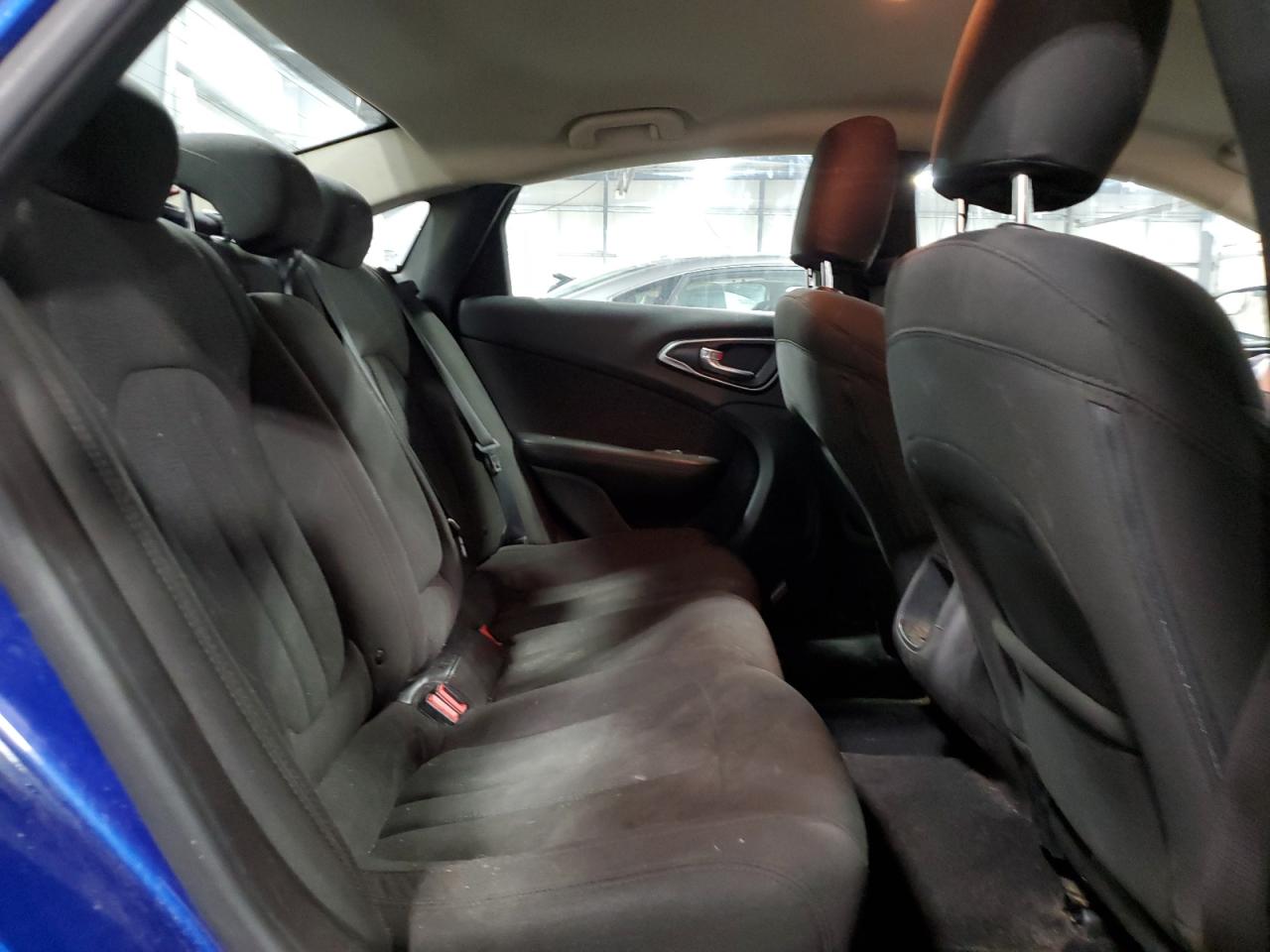 2015 Chrysler 200 Limited VIN: 1C3CCCAB9FN751992 Lot: 90752035