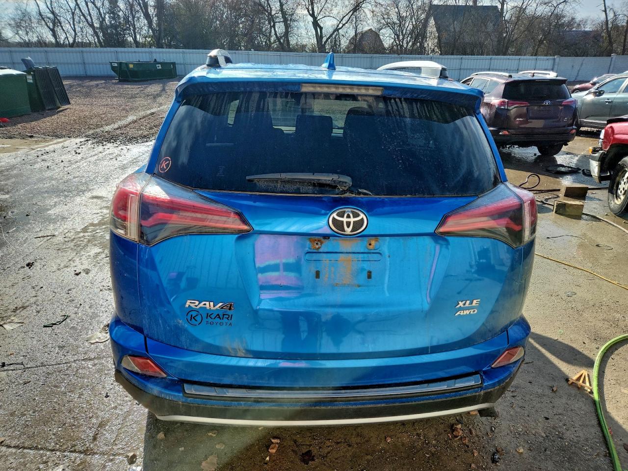 2018 Toyota Rav4 Adventure VIN: JTMRFREV2JJ727103 Lot: 93648195