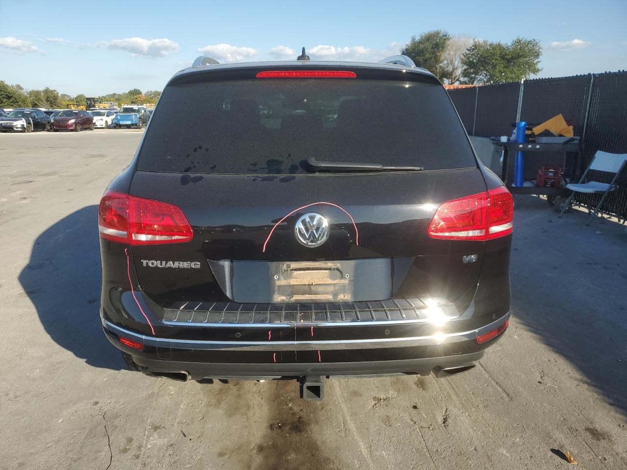 2016 Volkswagen Touareg Sport VIN: WVGEF9BPXGD008673 Lot: 91563615