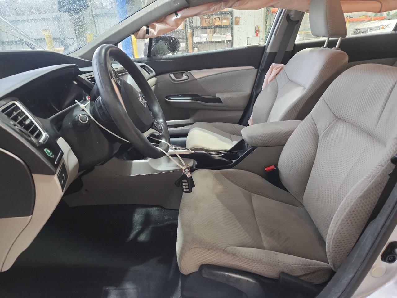 2015 Honda Civic Hybrid VIN: 19XFB4F24FE001818 Lot: 93651195