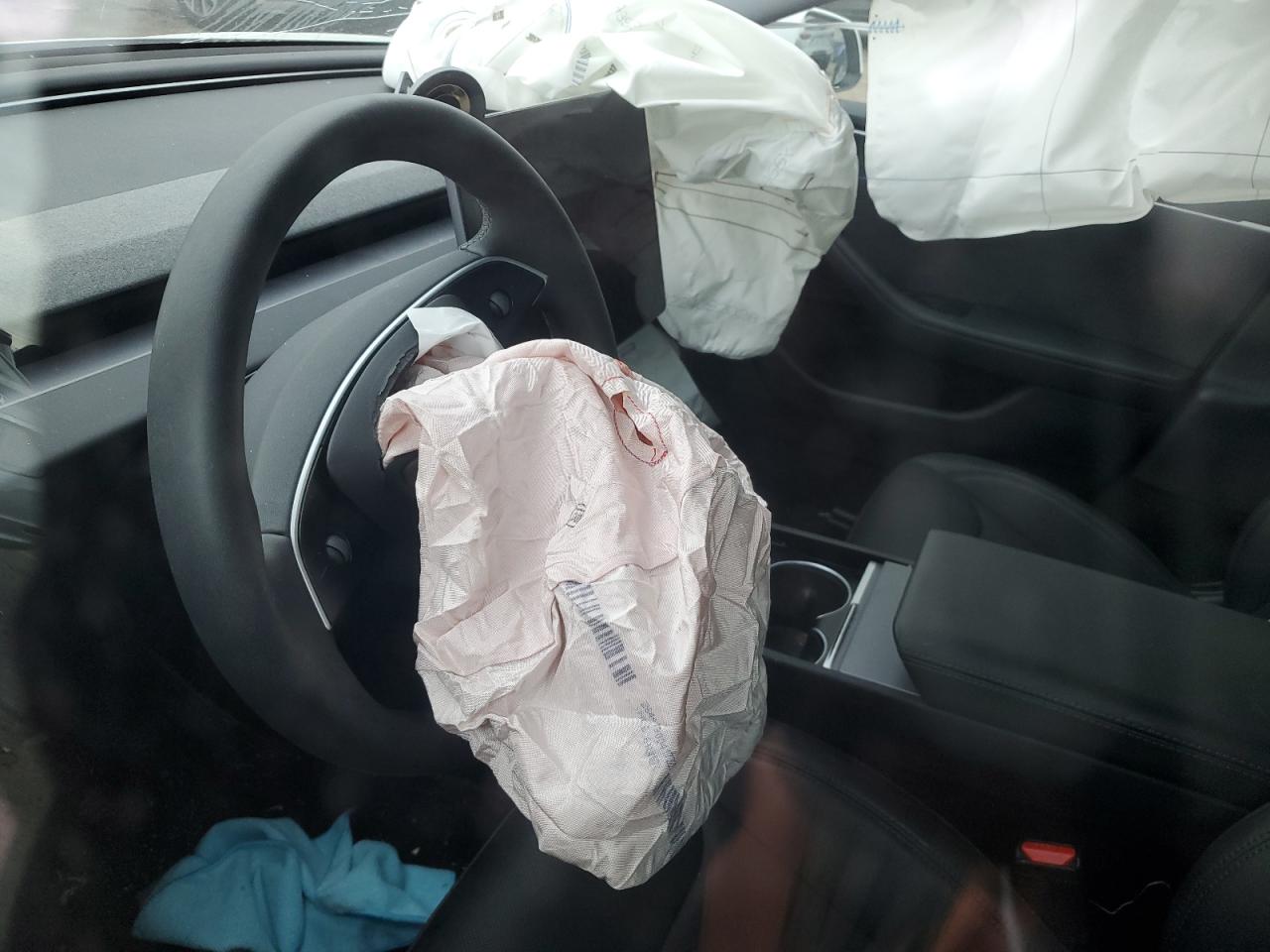 2025 Tesla Model 3 VIN: 5YJ3E1EB7SF917293 Lot: 91113105