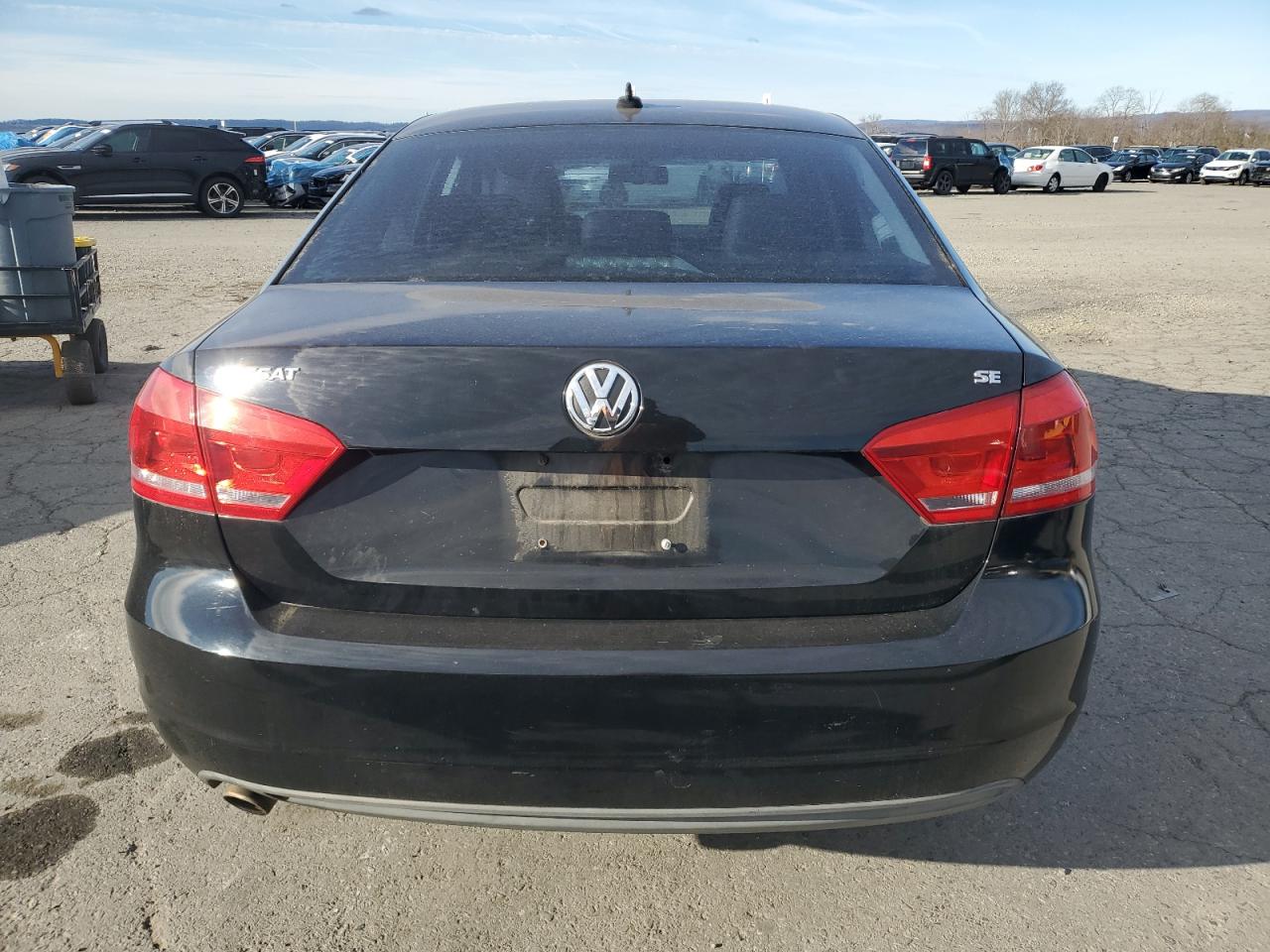 2013 Volkswagen Passat Se VIN: 1VWBP7A32DC073135 Lot: 92922275