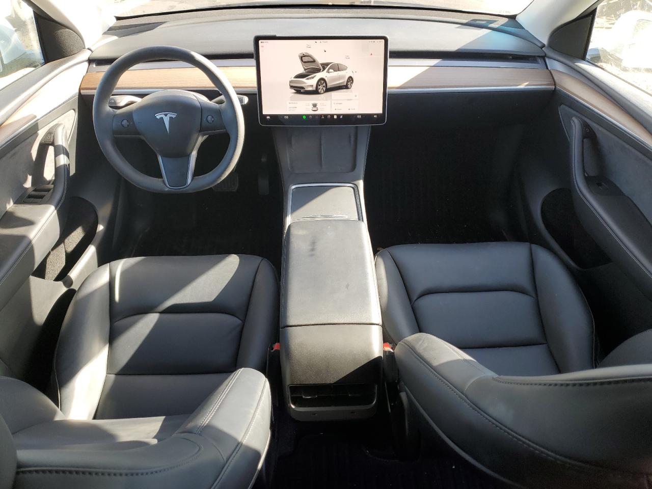 2024 Tesla Model Y VIN: 7SAYGDEE6RF029255 Lot: 91029415
