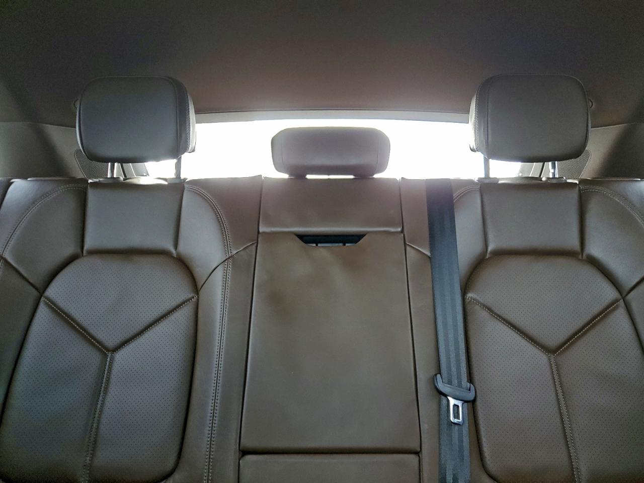 2018 Porsche Macan S VIN: WP1AB2A59JLB38168 Lot: 94076205