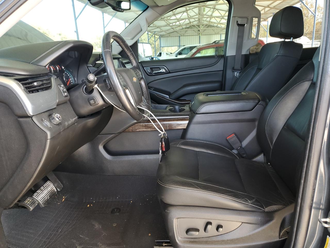 2019 Chevrolet Tahoe C1500 Lt VIN: 1GNSCBKC3KR211086 Lot: 93492125