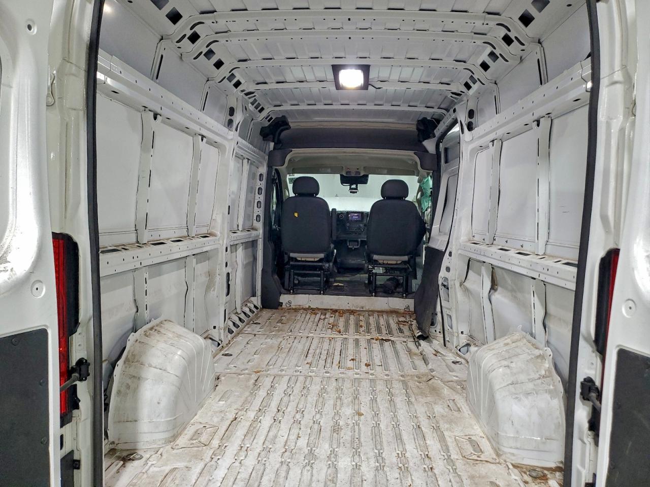 2025 Ram Promaster 2500 2500 High VIN: 3C6LRVDGXSE514365 Lot: 93947005