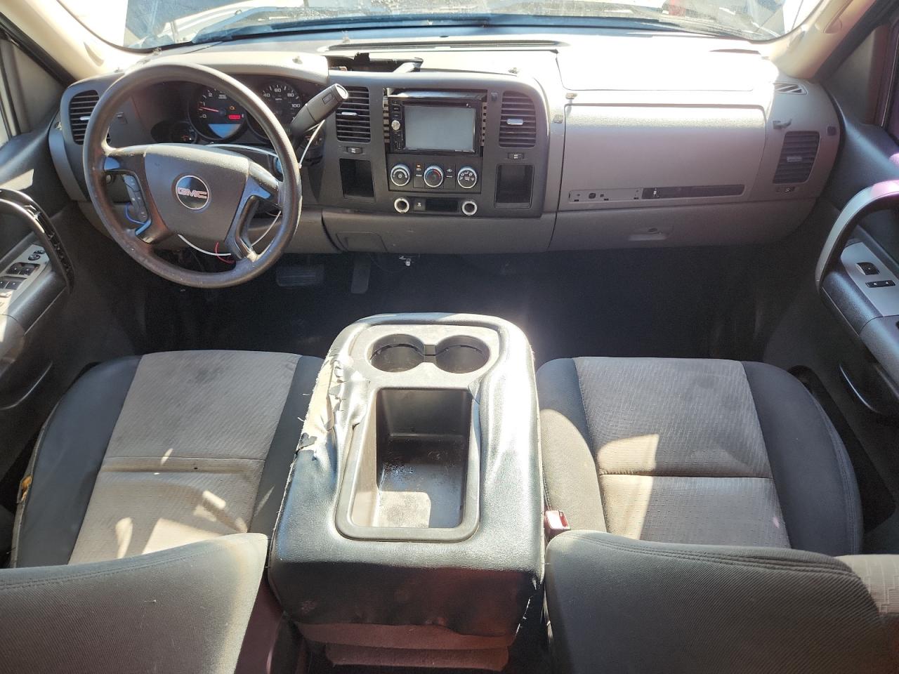 2008 GMC Sierra C1500 VIN: 3GTEC13C18G128442 Lot: 92634175