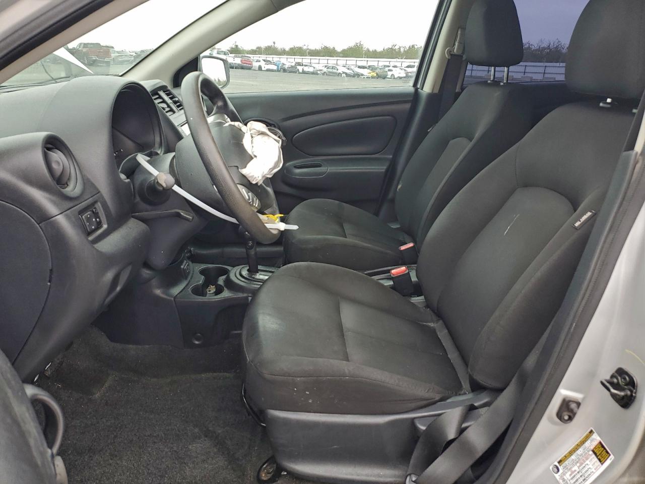 2019 Nissan Versa S VIN: 3N1CN7AP8KL815428 Lot: 94511735