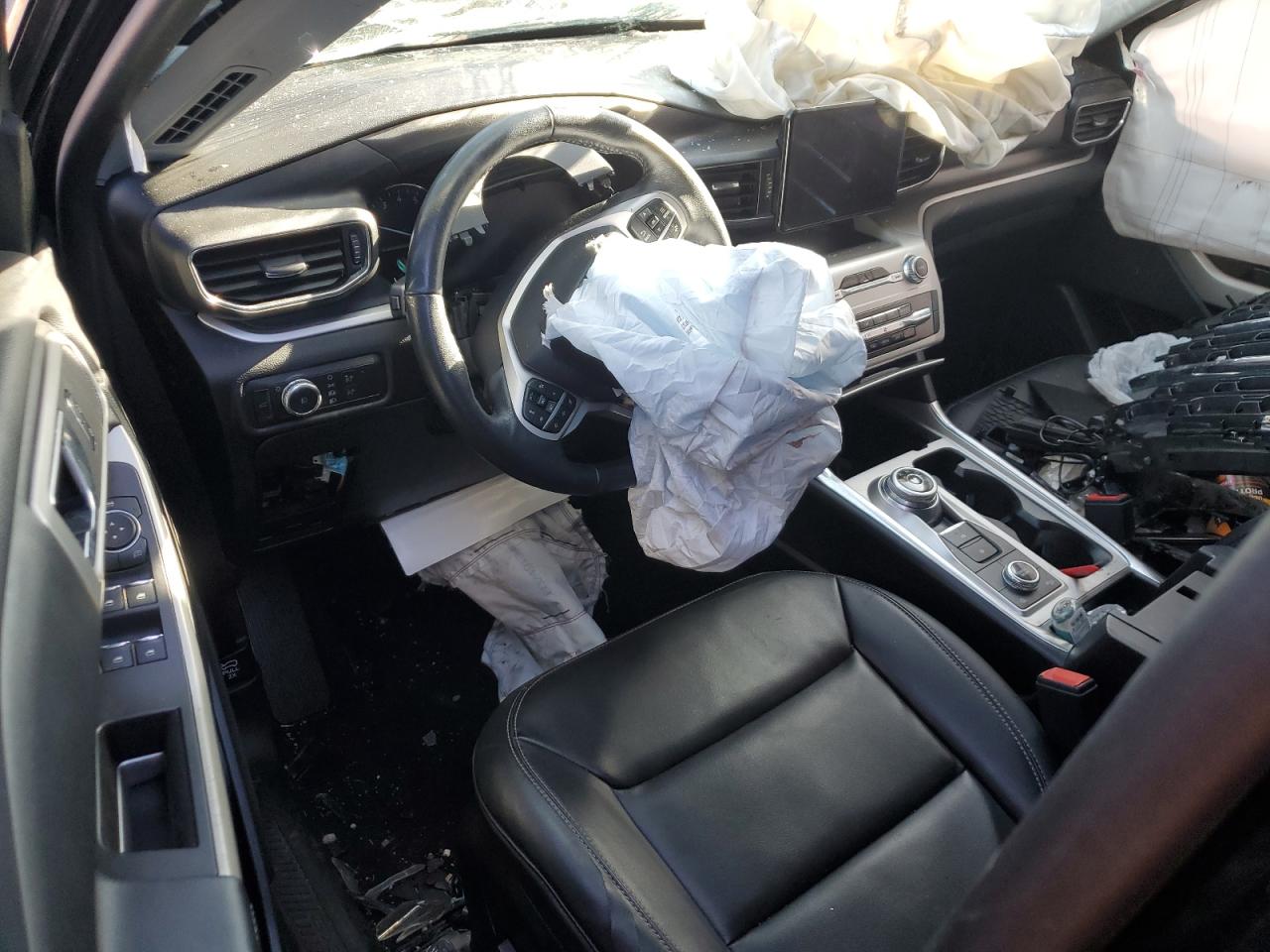 2022 Ford Explorer Xlt VIN: 1FMSK8DH6NGB26049 Lot: 92190755