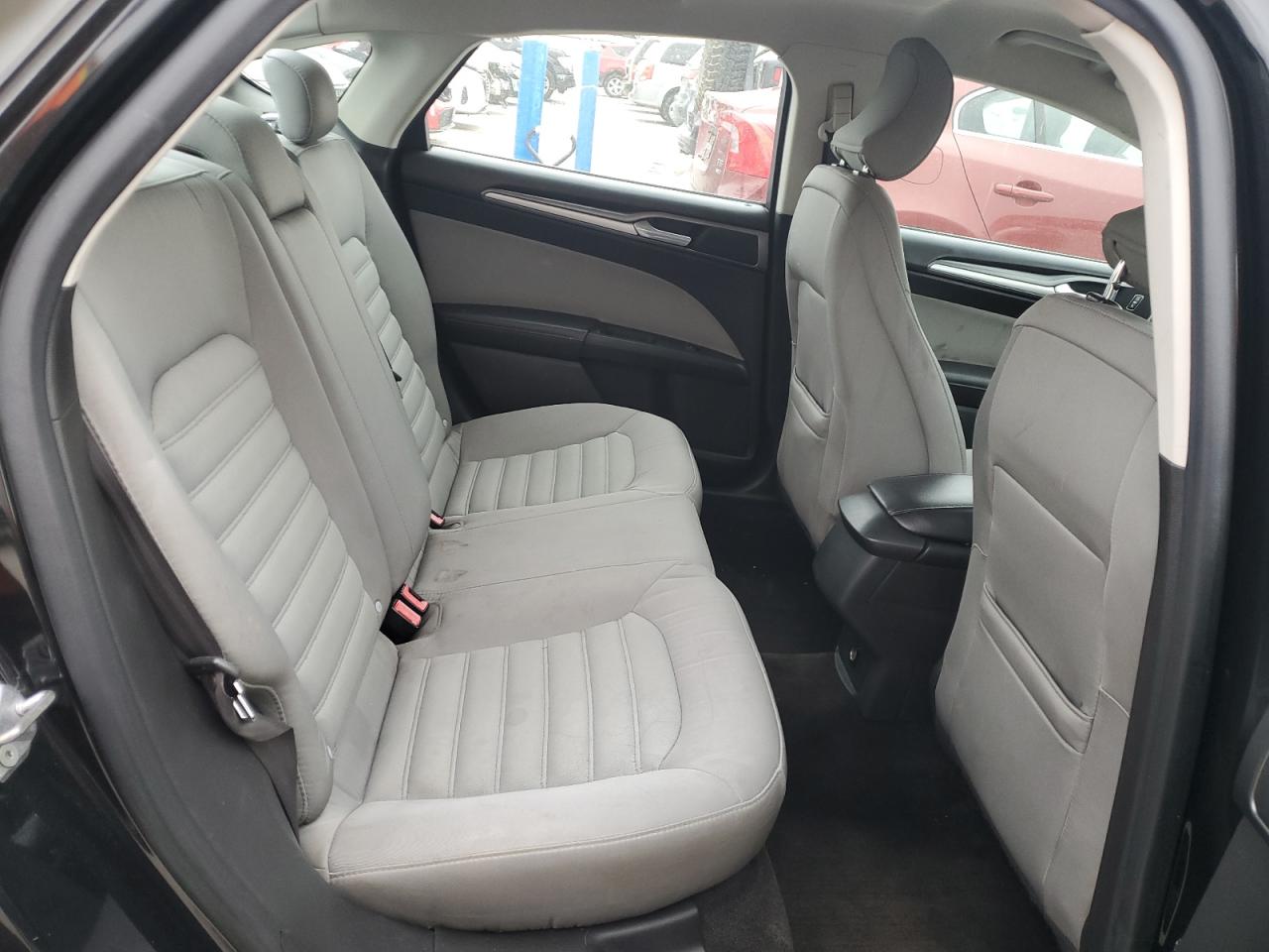 2015 Ford Fusion S VIN: 3FA6P0G71FR194030 Lot: 93067435