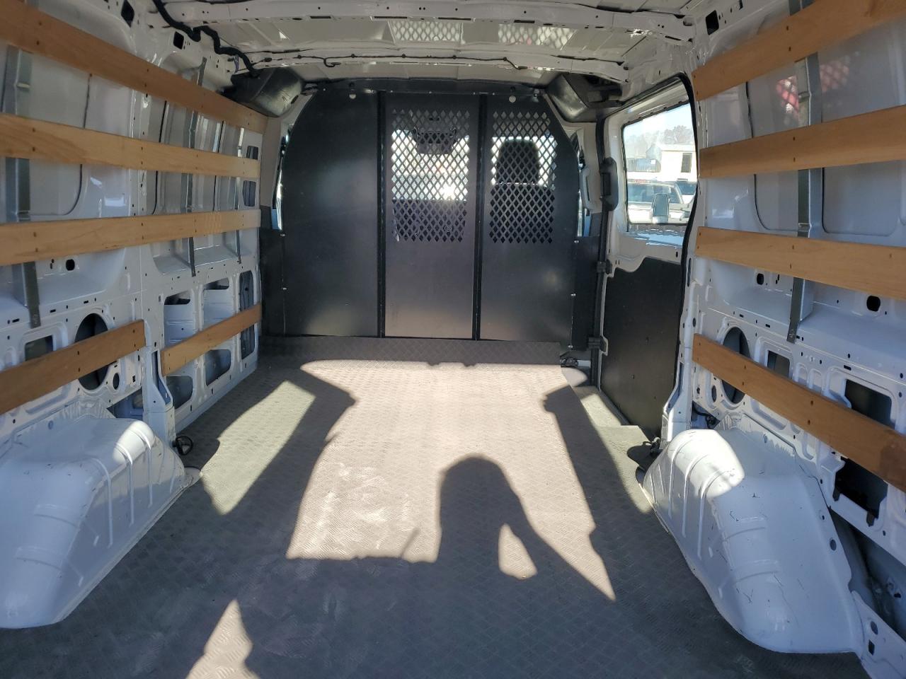 2024 Ford Transit Delivery Van VIN: 1FTBR1Y87RKA62950 Lot: 92787125