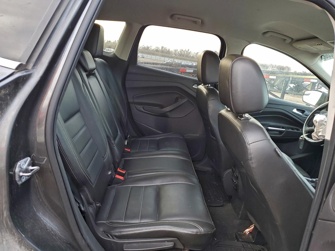 2015 Ford Escape Titanium VIN: 1FMCU9J90FUB60332 Lot: 93708985