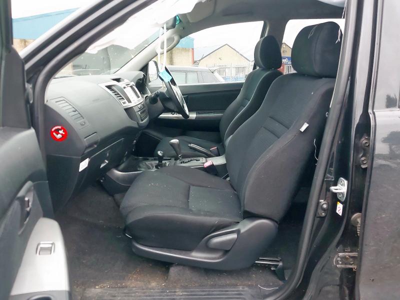 2014 TOYOTA HILUX INVINCIBLE D/CAB PICK UP 3.0 D-4D 4WD 171 AUTO