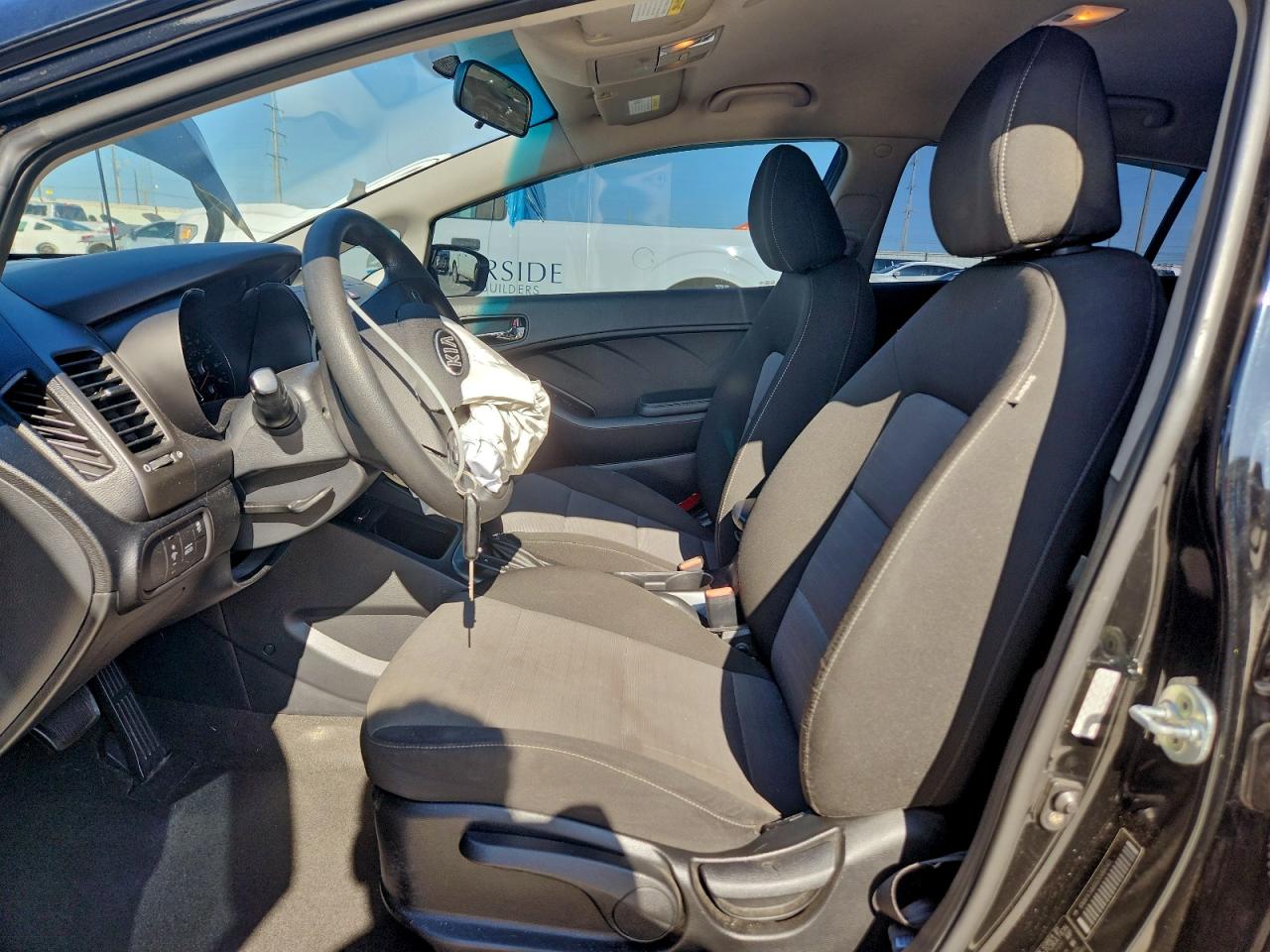 2016 Kia Forte Lx VIN: KNAFK5A81G5586045 Lot: 93757975