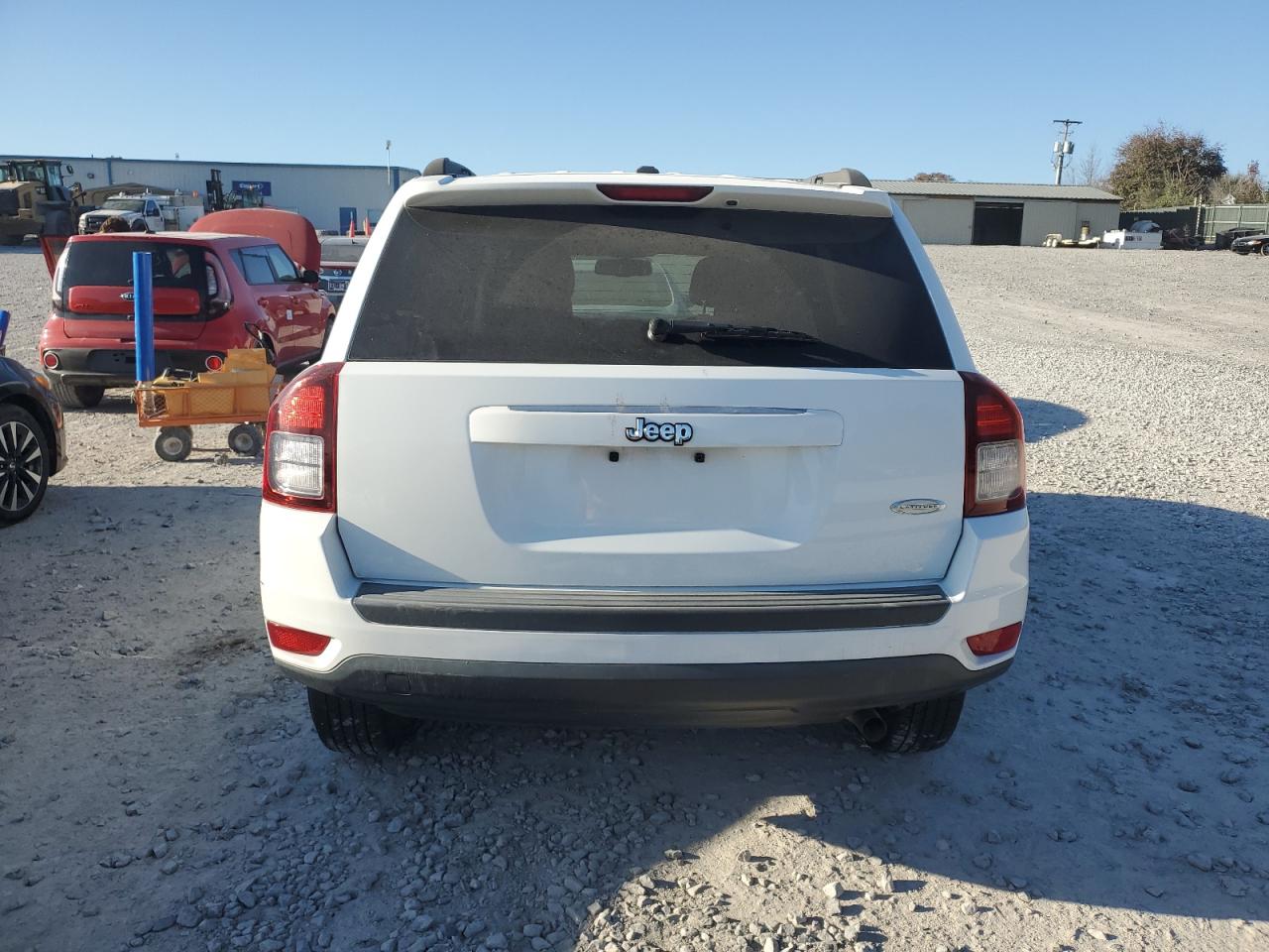 2016 Jeep Compass Latitude VIN: 1C4NJCEA0GD735814 Lot: 92657895