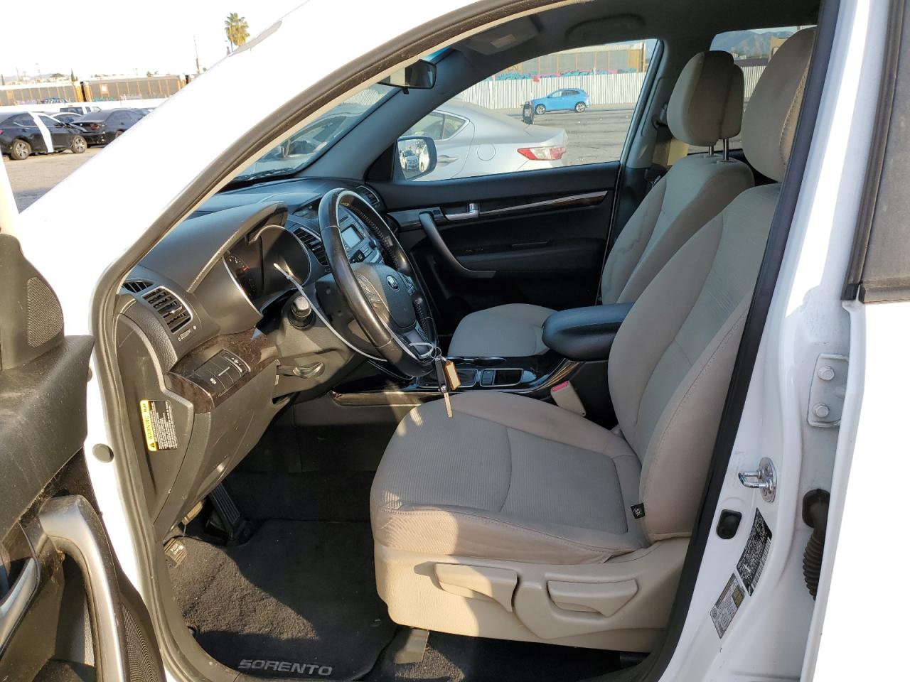 2014 Kia Sorento Lx VIN: 5XYKT3A6XEG487116 Lot: 92514855