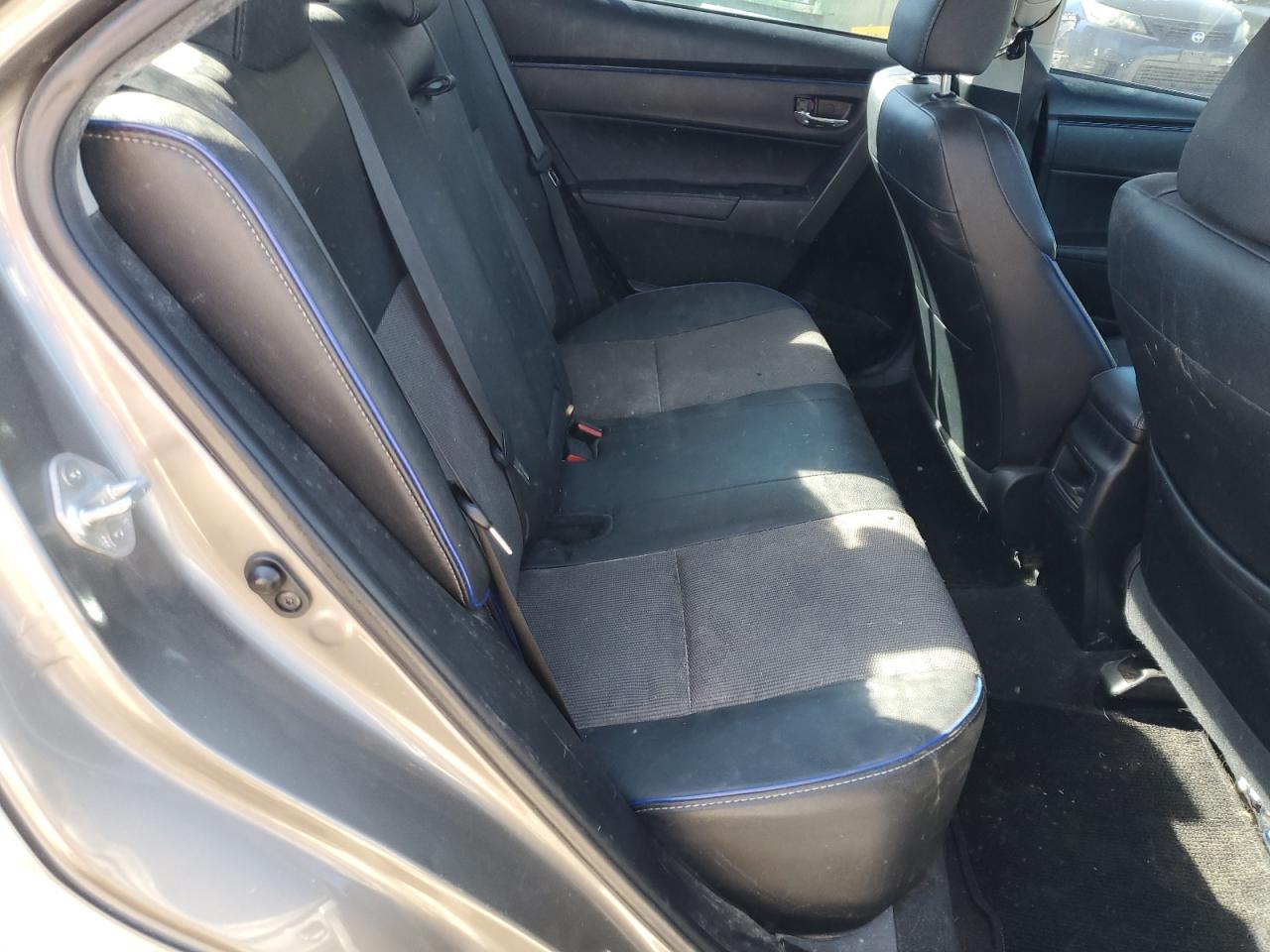 2018 Toyota Corolla L VIN: 2T1BURHE6JC080297 Lot: 91266705