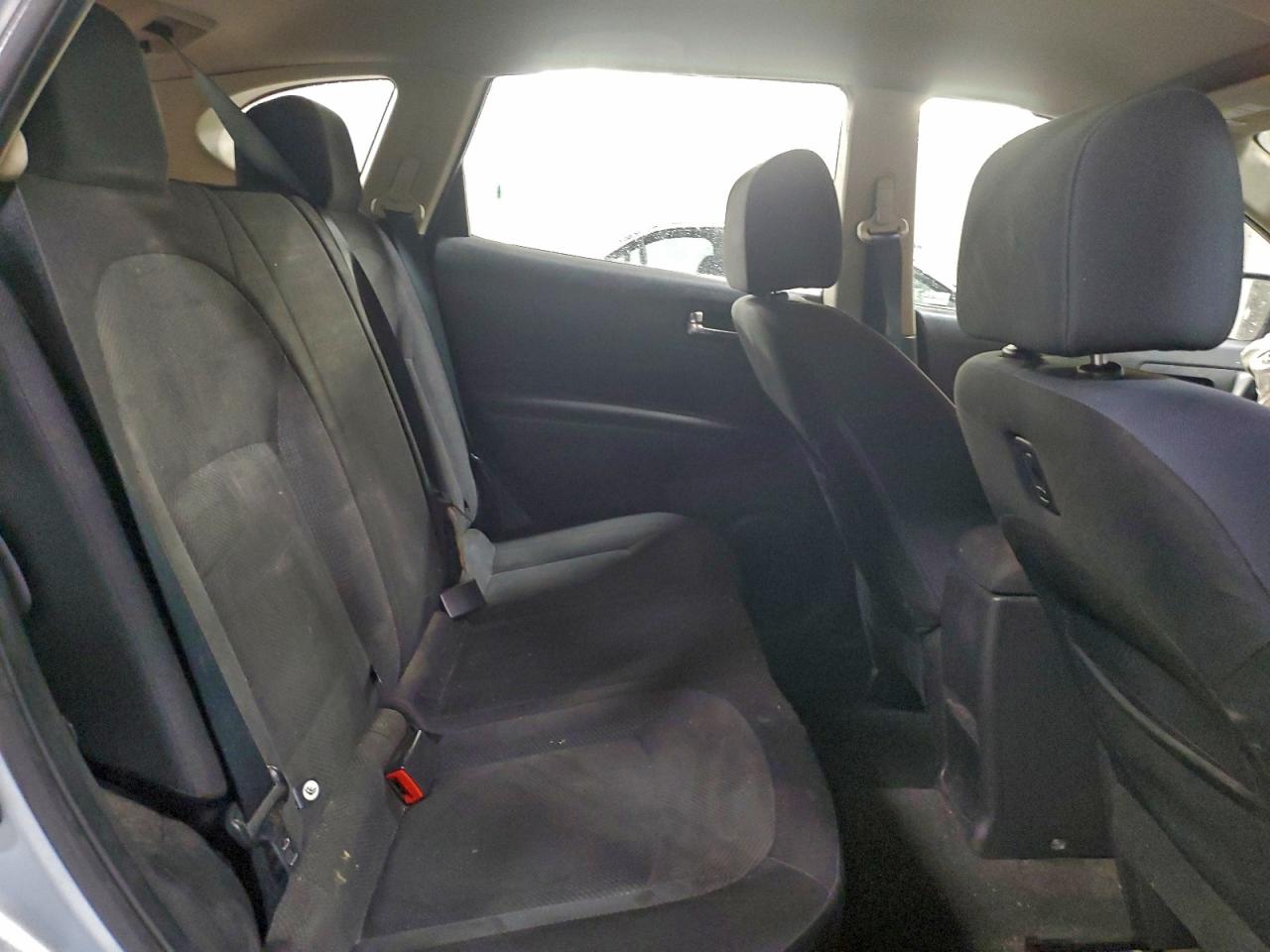 2015 Nissan Rogue Select S VIN: JN8AS5MV6FW259393 Lot: 94684485