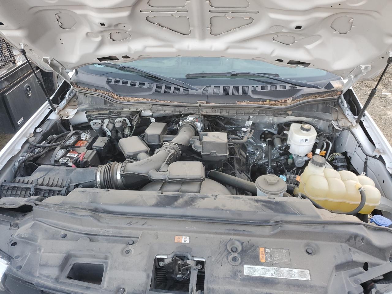 2022 Ford F350 Super Duty VIN: 1FD8W3G6XNEG38677 Lot: 90925315