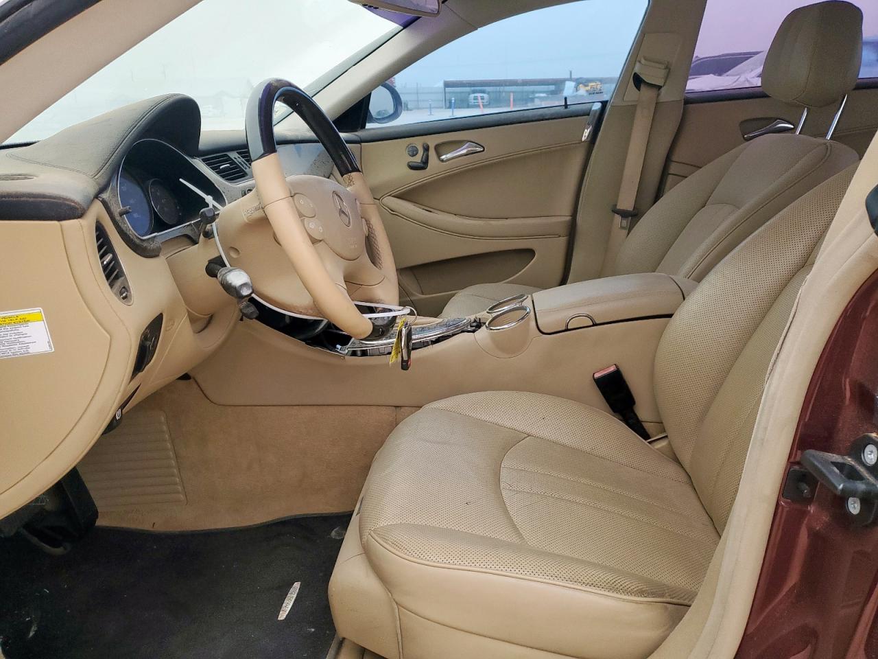 2007 Mercedes-Benz Cls 550 VIN: WDDDJ72XX7A108024 Lot: 92752155