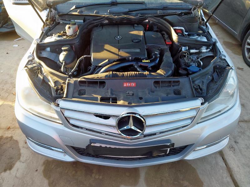 2013 MERCEDES-BENZ C CLASS C180 BLUEEFFICIENCY EXECUTIVE SE 4DR AUTO